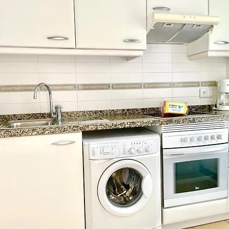 Apartment Bahia Del Sol 18B Playa Arenal Calpea